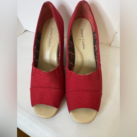 Faded Glory Shoes - Faded Glory Women's Red Peep Toe Shoes Size 7 Fast Shipping Y2K Vintage